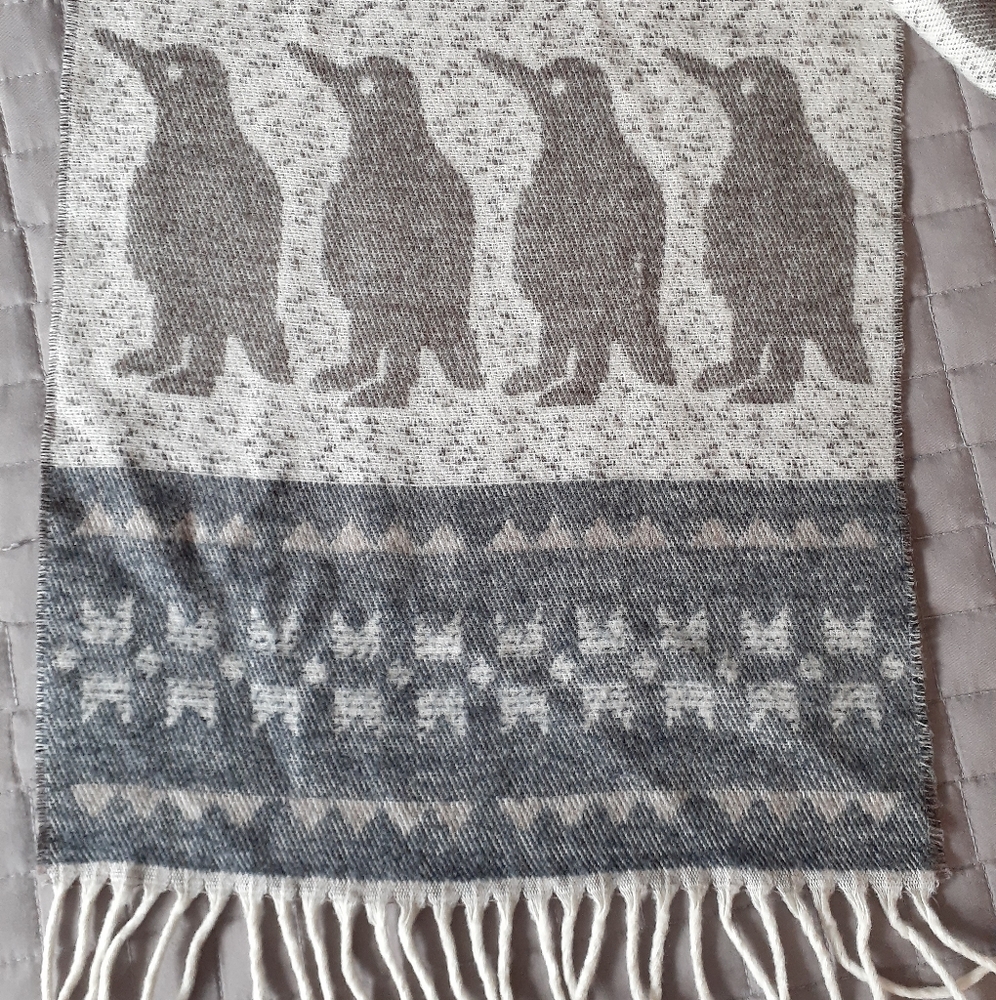 Scarf - Picture 3 of 3